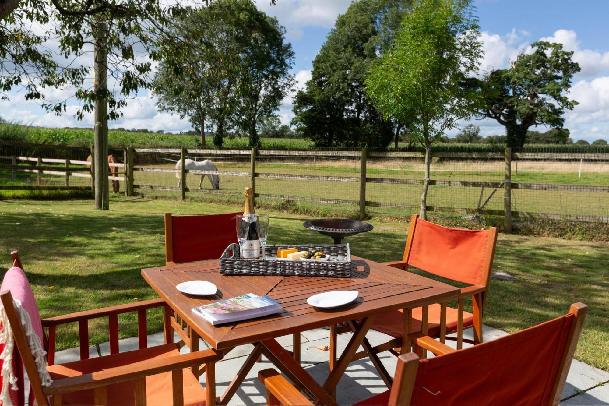 Apartment The Longmynd Stunning Flat With Own Large Garden Shrewsbury
