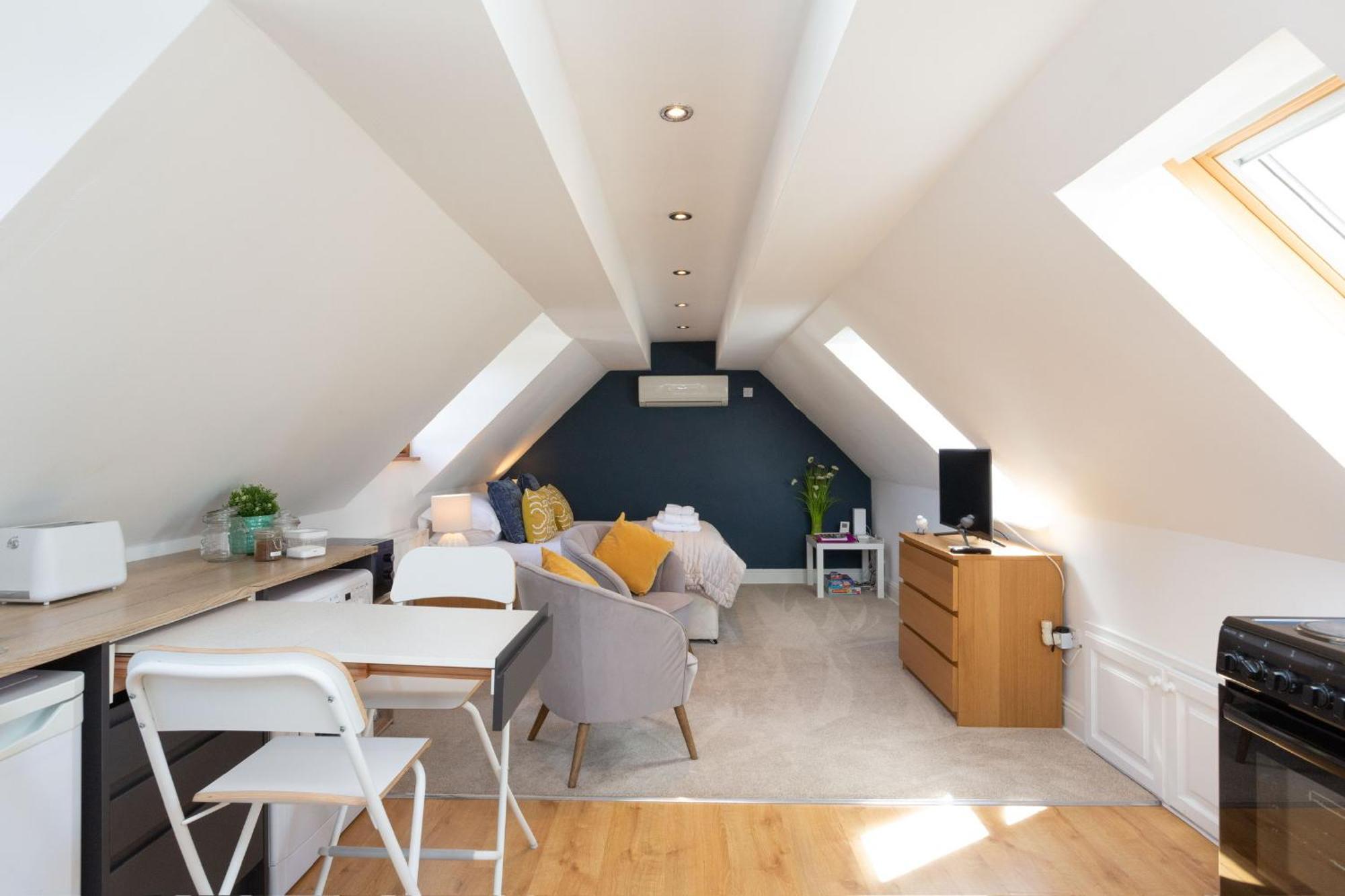The Longmynd Stunning Flat With Own Large Garden Apartment *